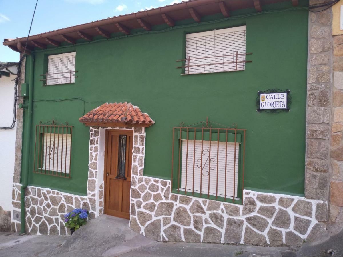 Los Callejones Arenas de San Pedro Exterior photo